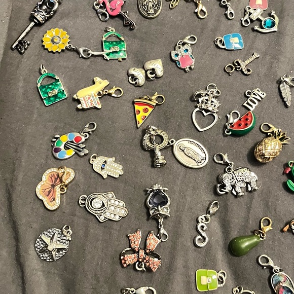 Charms.  All new - Picture 5 of 12